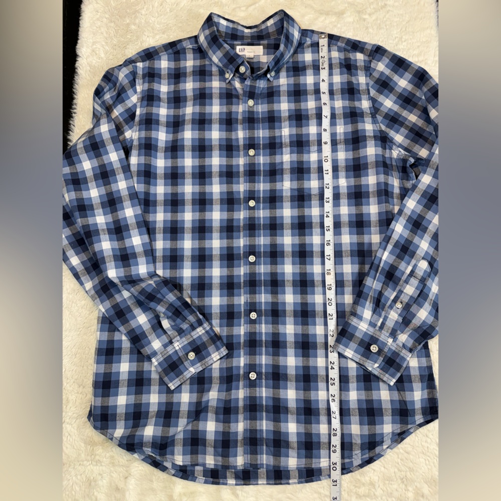 GAP Standard Fit size large blue & white plaid button down shirt - Picture 6 of 6